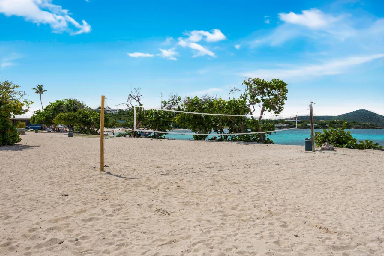 Sapphire Beach Resort East End  ภายนอก รูปภาพ